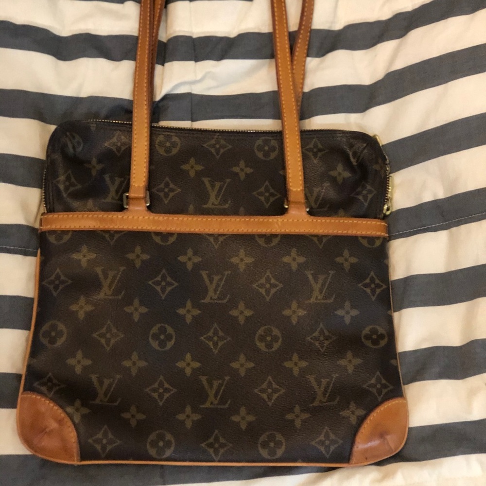 Louis Vuitton Couisson